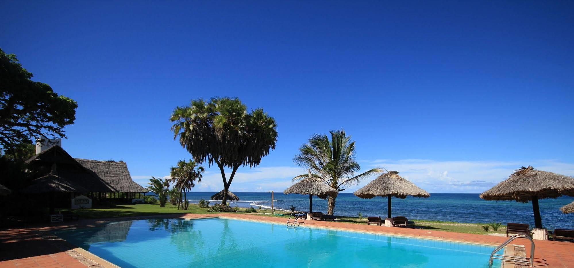Amani Beach Resort Kutani Eksteriør billede