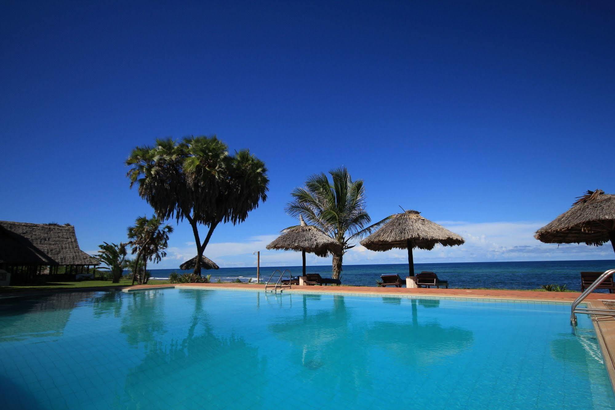 Amani Beach Resort Kutani Eksteriør billede