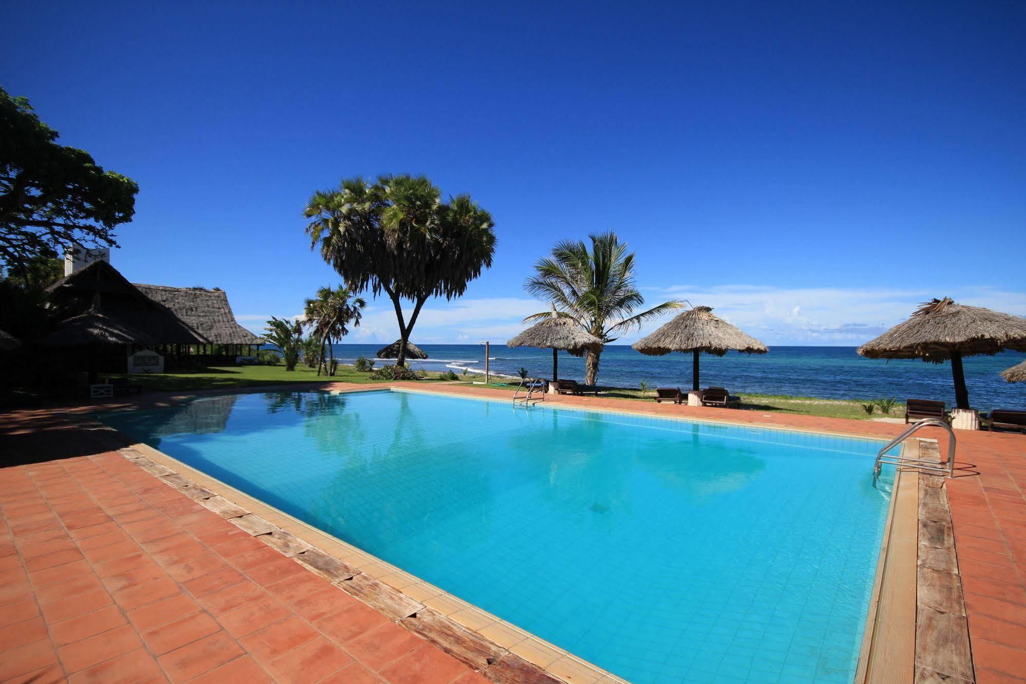 Amani Beach Resort Kutani Eksteriør billede