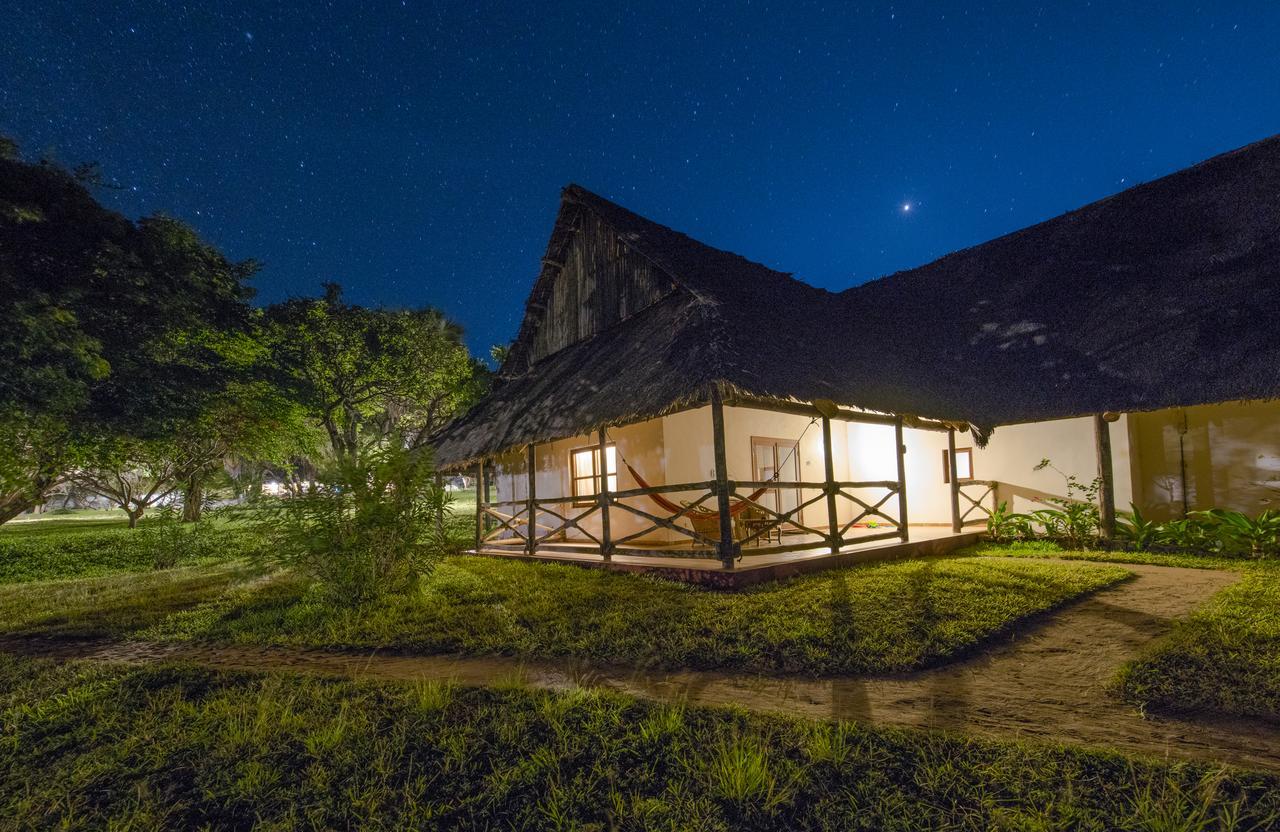 Amani Beach Resort Kutani Eksteriør billede