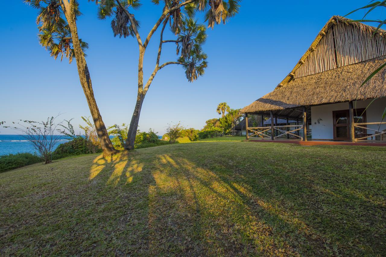 Amani Beach Resort Kutani Eksteriør billede
