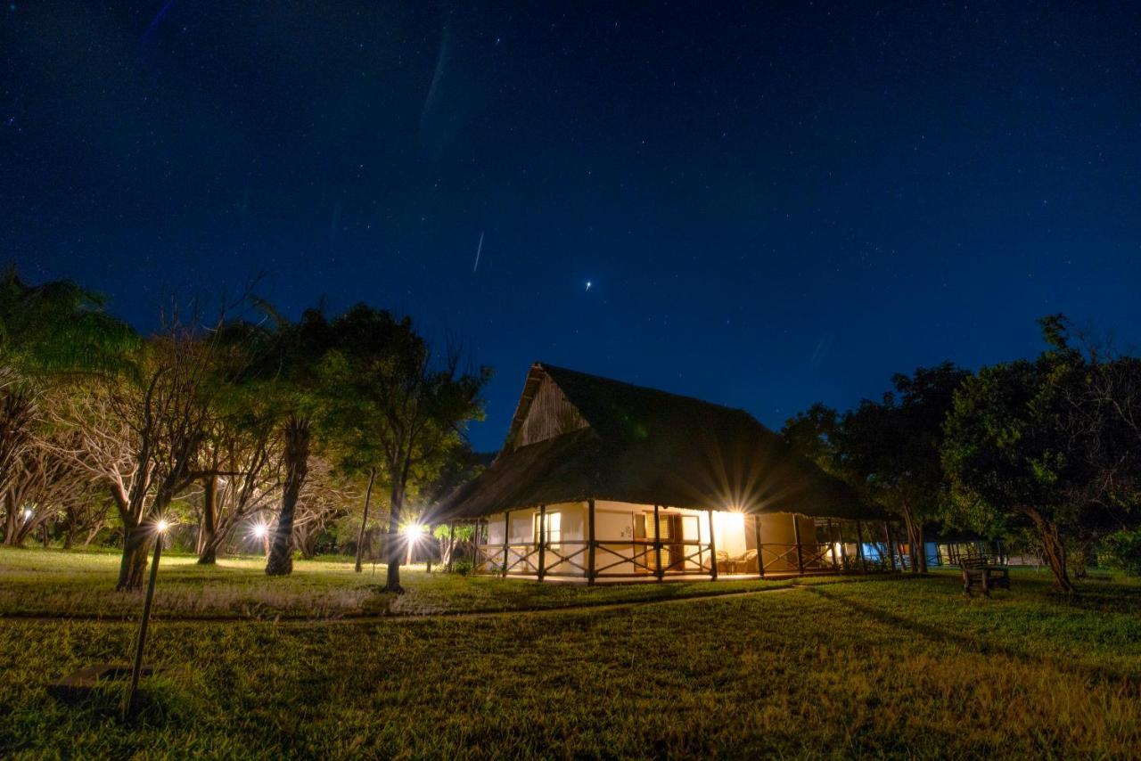 Amani Beach Resort Kutani Eksteriør billede